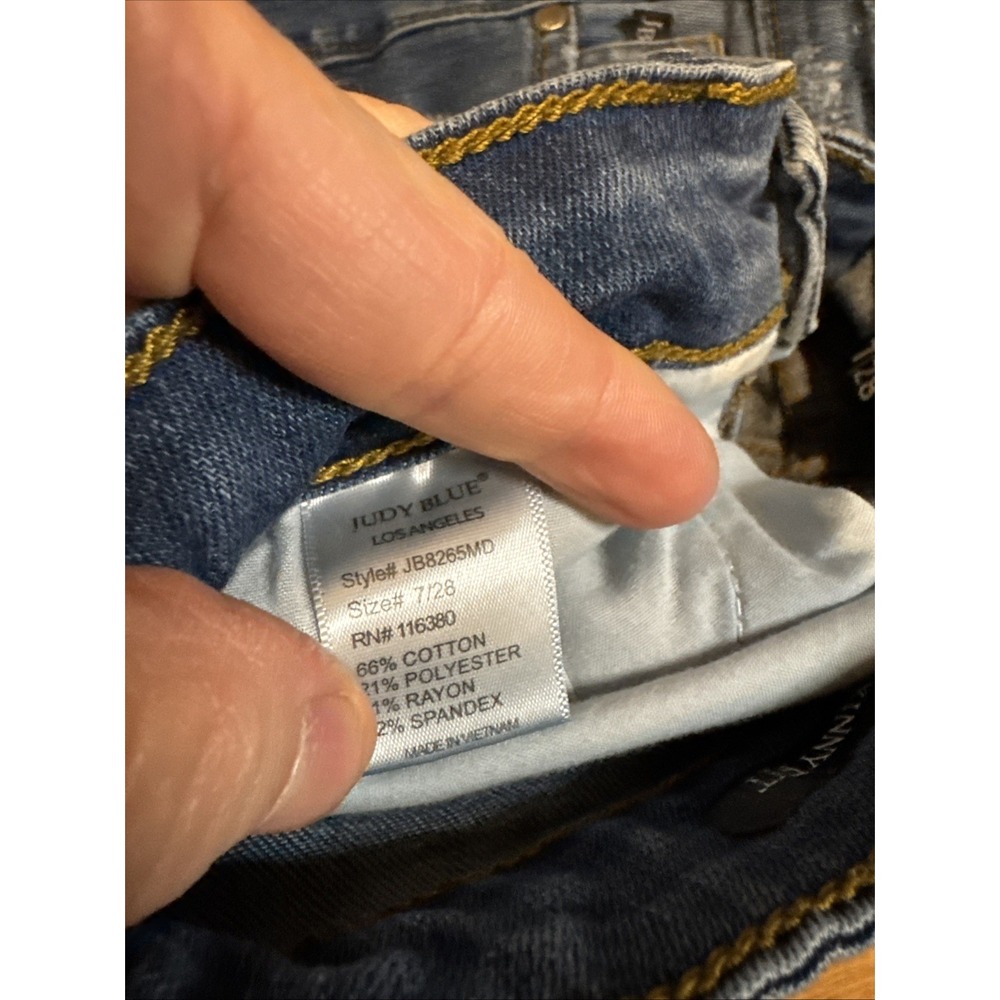 Judy Blue Skinny Fit Blue Distressed Animal Print Jeans, Size 7/28 - Picture 3 of 7
